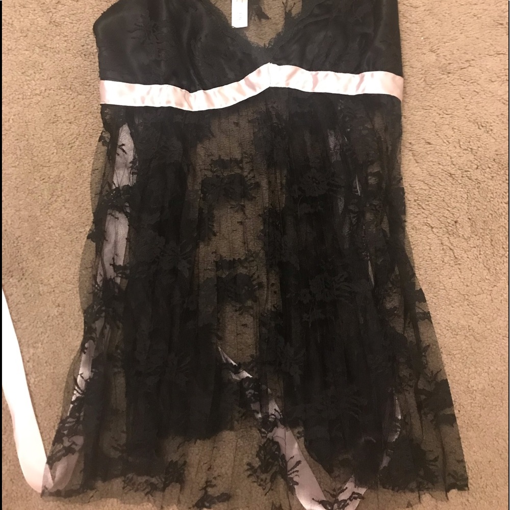 Black Pleated Lingerie
